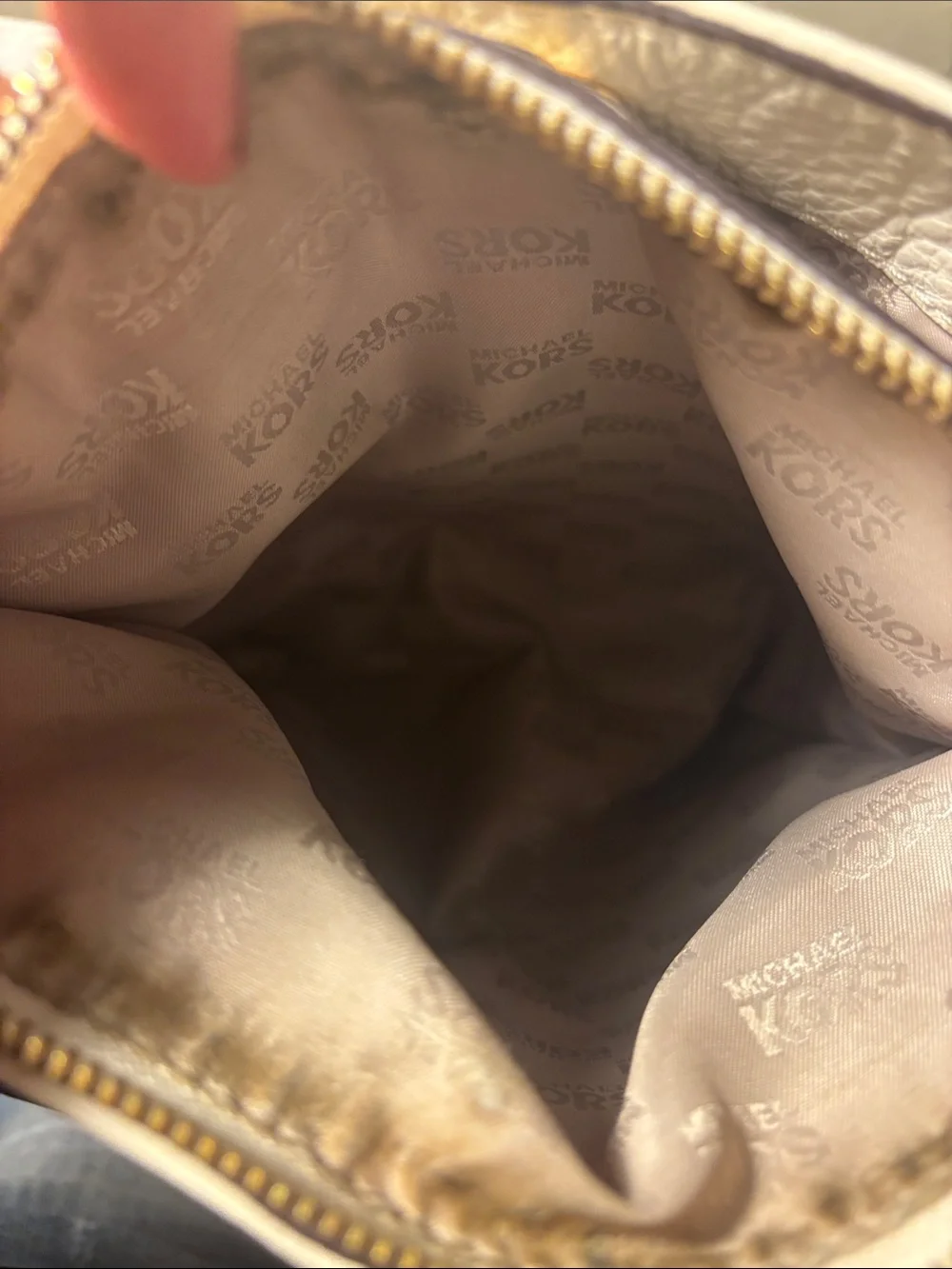 VGUC Michael Kors Fulton Large Pebbled Leather Hobo Shoulder Bag - Cream